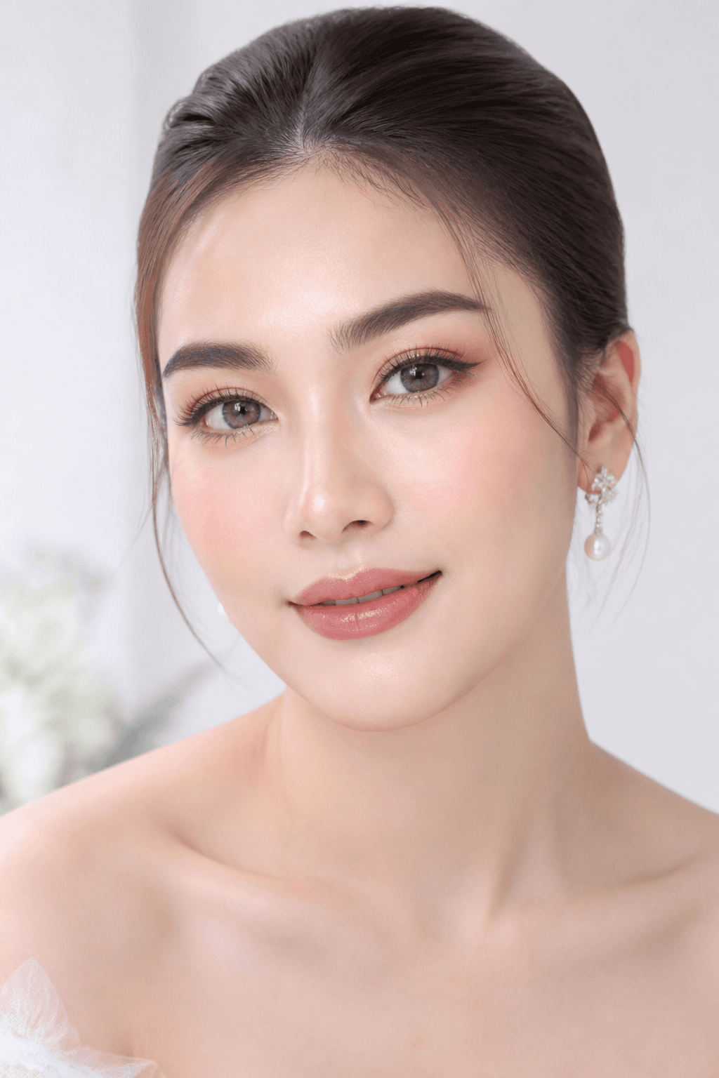 Ivory Hour เจน