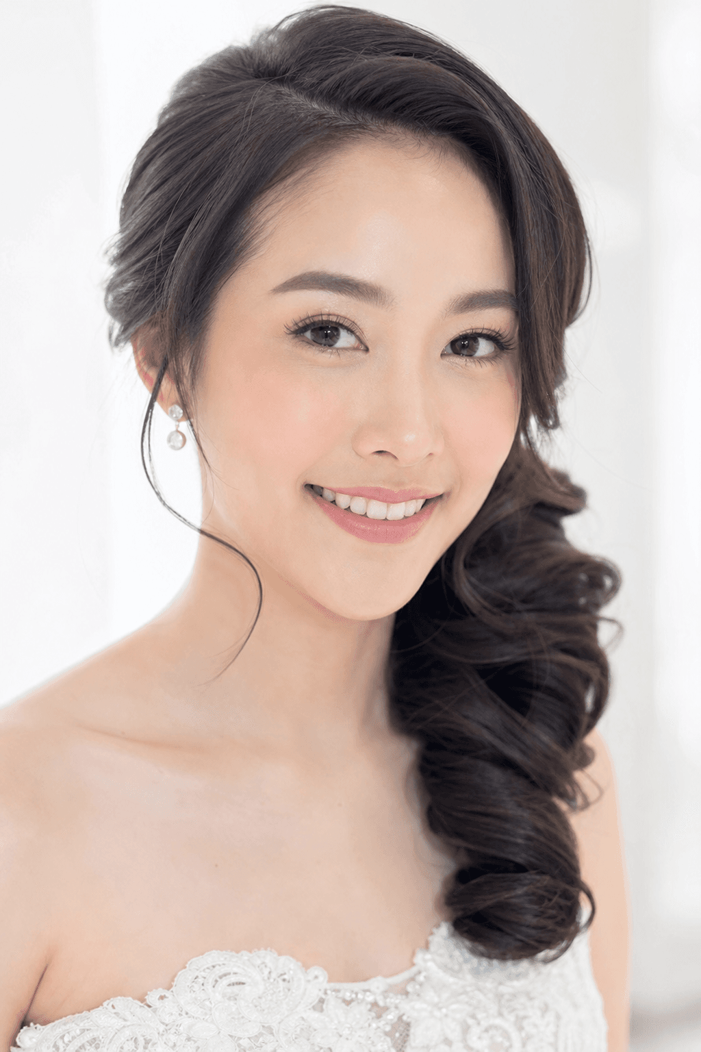 Ivory Hour เจน
