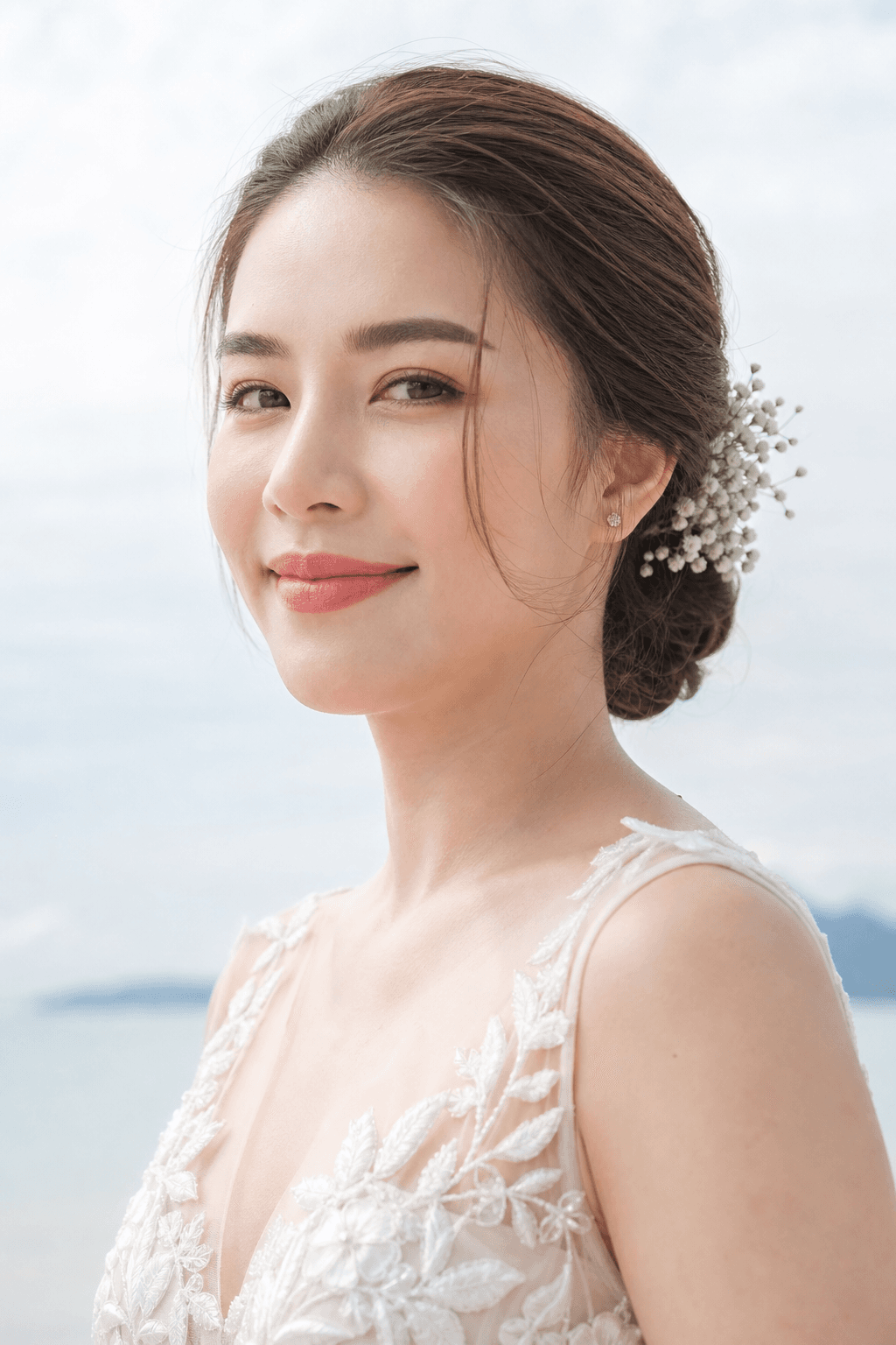 Ivory Hour เจน