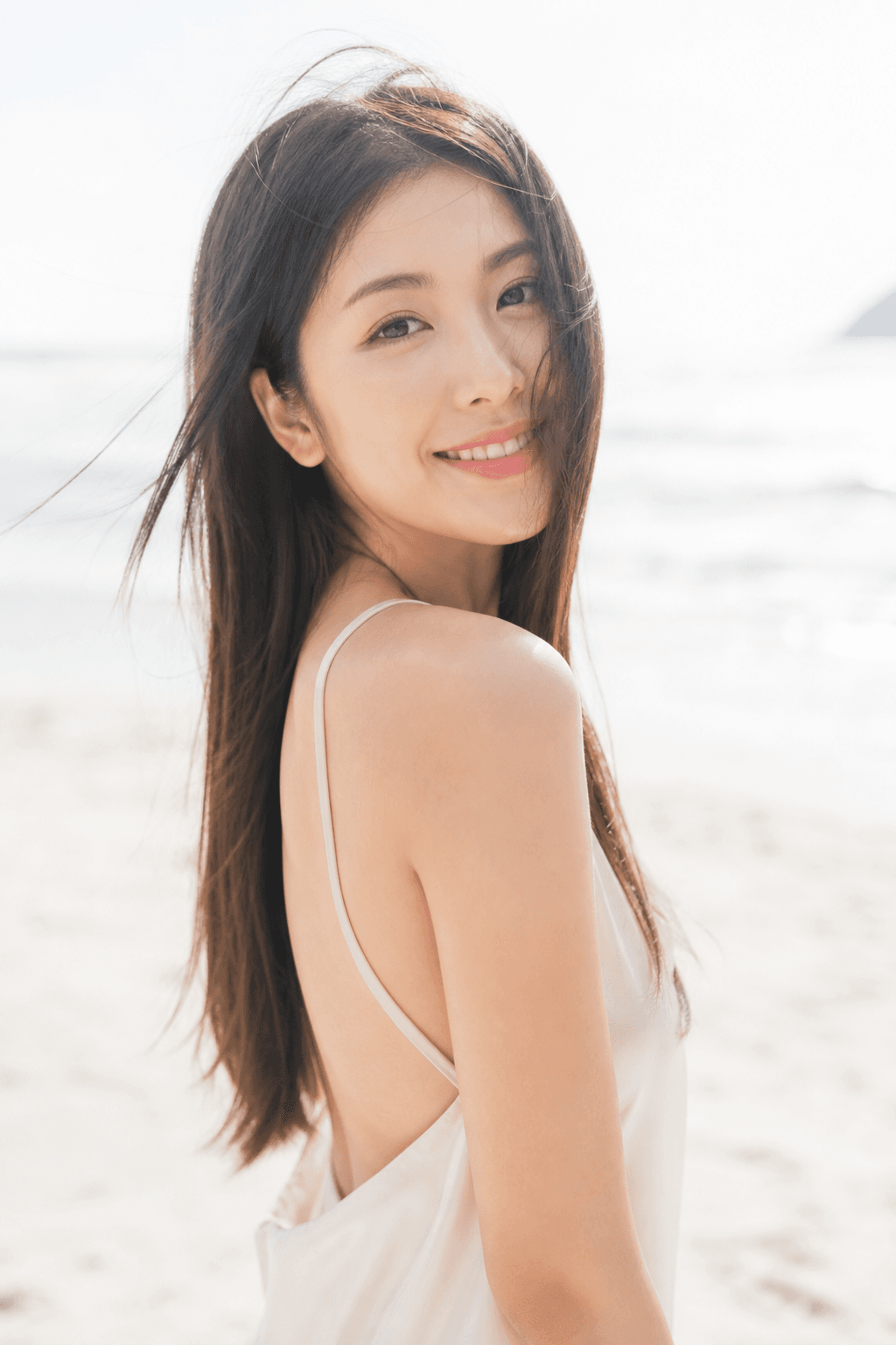 Still Rose มณี